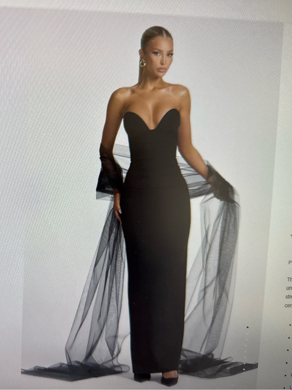 Classic Strapless Black Evening Gown